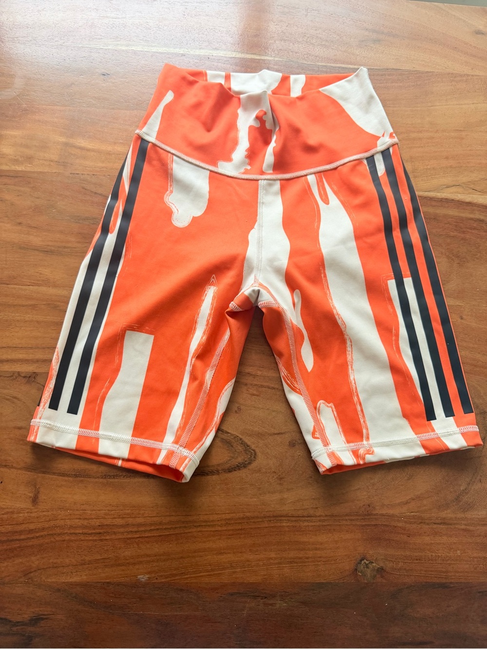 Women’s Orange & Cream Active Biker Shorts run compression size S adidas